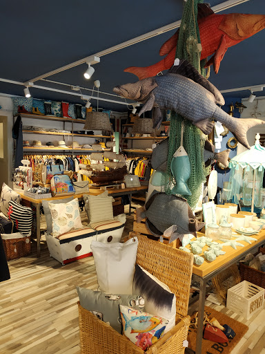 SEA LOVERS - Thumbnail