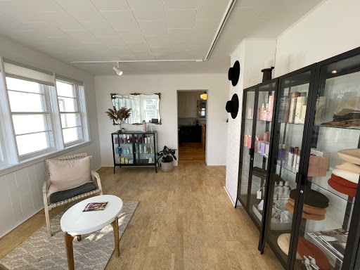 Odette Hair Studio - Thumbnail