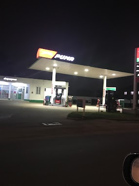 Puma Filling Station, Author: Sammo Sheriff