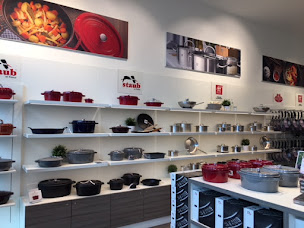 Photo n°32 de ZWILLING STAUB Outlet | The Village à Villefontaine (Magasin de matériel de cuisine)