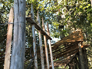 Photo n°29 de Cabane de la Lèque à Saint-Étienne-du-Grès (Maison de vacances)