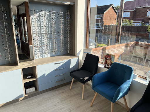 Wigram & Ware - Visual