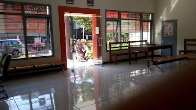 Photos of Kantor Pos Sukolilo