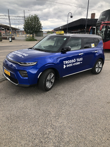 Trossö Taxi