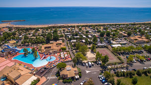 Photo n°39 de Camping Valras | La Plage et du Bord de Mer à Vendres (Piscine)