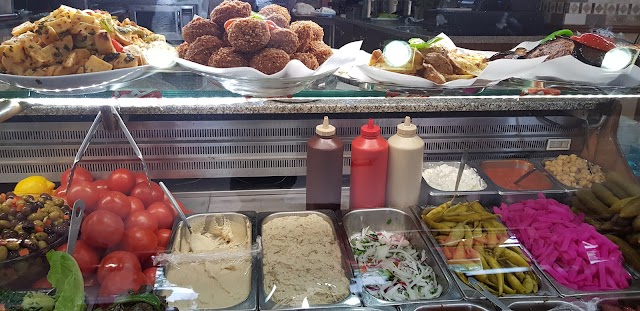 Yasmina Restaurant and Bakery