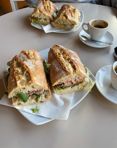 Fleca i Cafeteria La Quana - Thumbnail