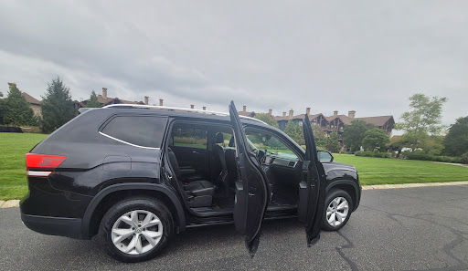 Skytop Limousine LLC Services and Transportation - Thumbnail