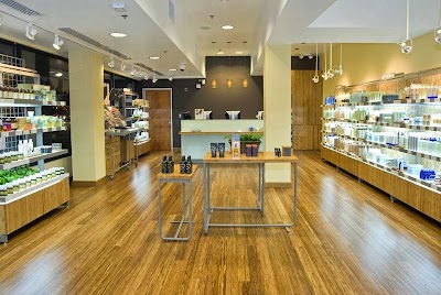 Photos of Aveda Institute Los Angeles