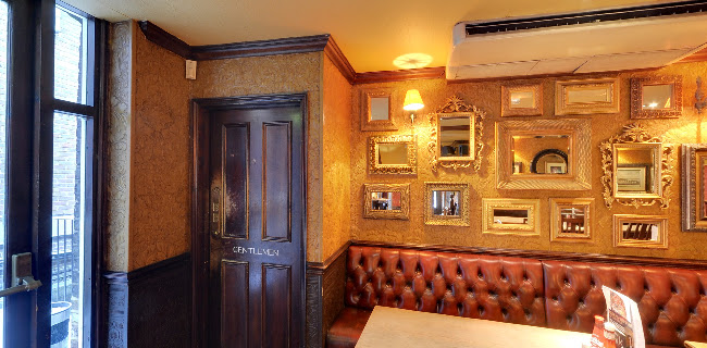 The Swan, Hyde Park - Pub