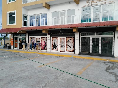 Photos of Unlimited La Factor&iacute;a de la moda