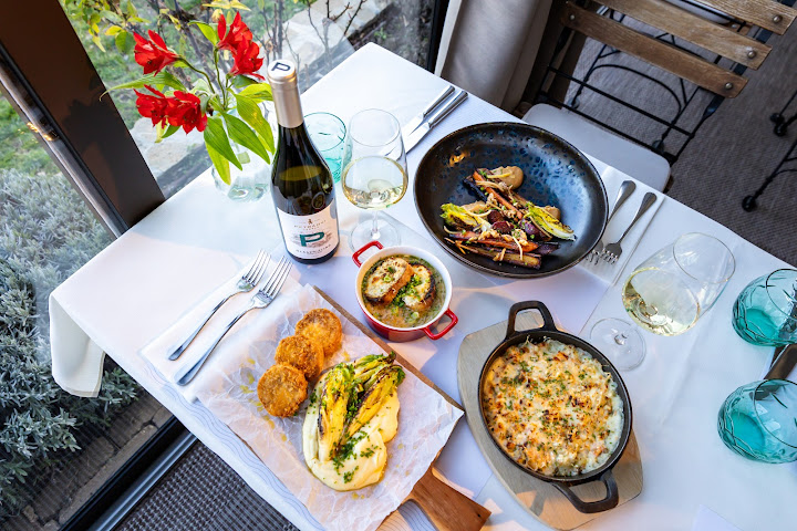 Petrányi Pince by null