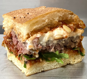 Photo n°2 de TORCATIS BURGERS CANET by Juan à Canet-en-Roussillon (Restaurant de hamburgers)