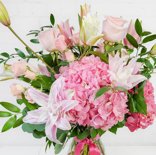 La Salle Flowers - Thumbnail