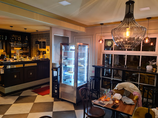 Café ELYSEE - Visual