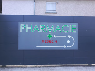 Photo n°3 de Cabine Téléconsultation Médecin Tessan à L'Isle-d'Abeau (Pneumologue)