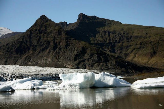 Fjallsárlón Glacial Lagoon