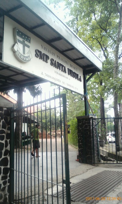 Photos of Taman Super Hero