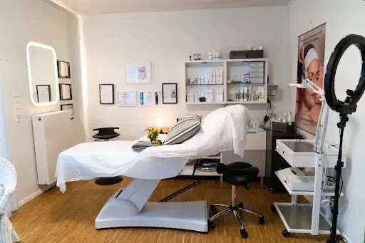 Kosmetik und Pflege Ingrid Bachhofer