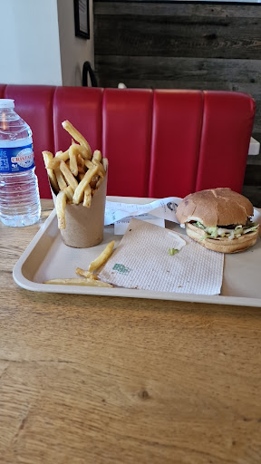 Photo 3 - Roadside | Burger Restaurant Laval