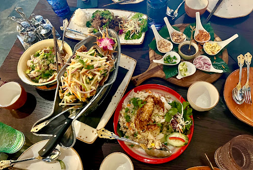 All Thai - Visual