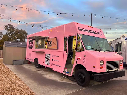 Oinkmobile - Visual