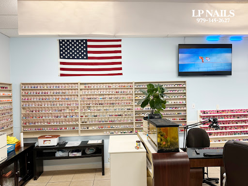 LP Nails - Visual