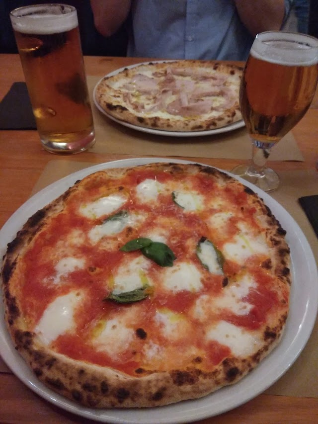 Pizzería Bar Ottantotto
