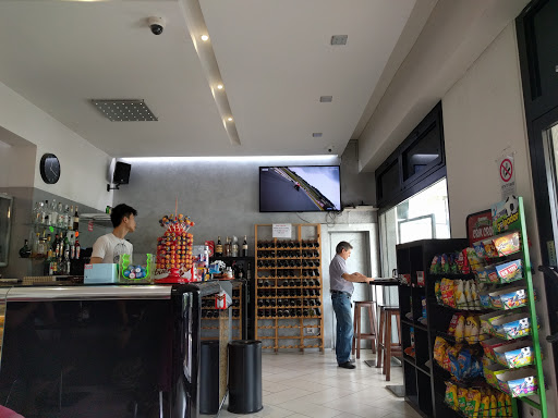 Bar Confine - Visual