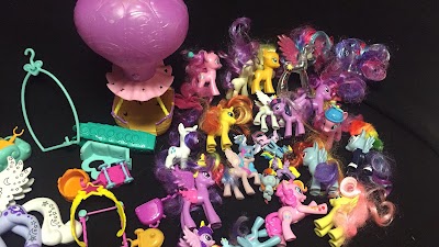 Photos of Doodlebugs Consignment