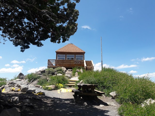 Martis Peak Fire Lookout