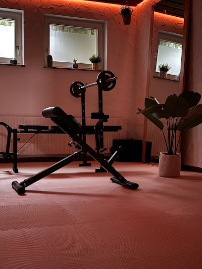 VLEAR & Partner Longevity Club bei Stuttgart | Yoga, Fitness, Food, Coaching