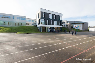 Photo n°1 de Collège Notre-Dame à Saint-Avé (Établissement d'enseignement secondaire)
