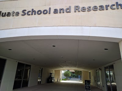 Graduate School & Research Building