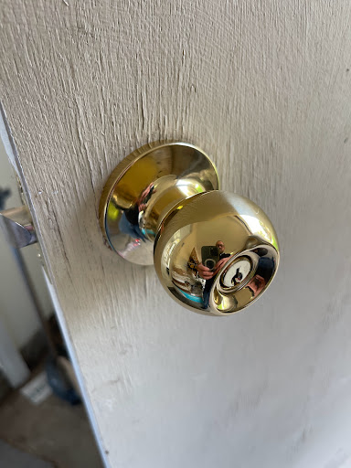 Select Locks - Visual
