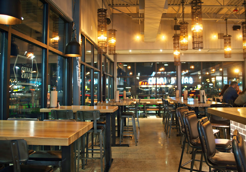 Hopdoddy Burger Bar — photo