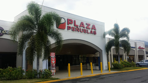 Plaza Peñuelas Shopping Center