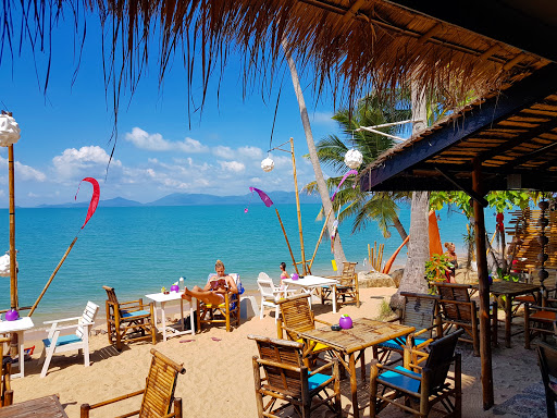 Treehouse Silent Beach