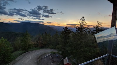 Thompson Peak Lookout Tower