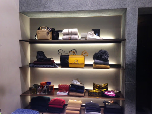Fango Store - Visual