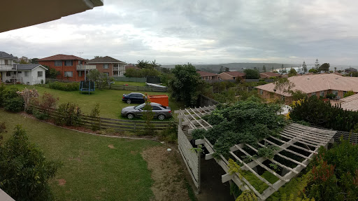 Cresswick Gardens Holiday Units - Thumbnail