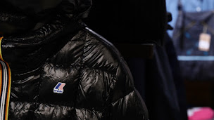 Photo n°12 de ADN Alpe dhuez à Huez (Magasin de vêtements pour femmes)