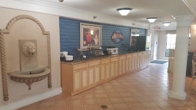 Photos of Baymont Inn & Suites Tallahassee Central