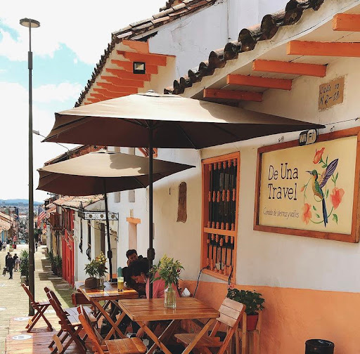 De Una Travel