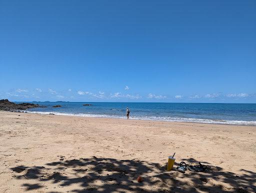 Wee Beach - Visual