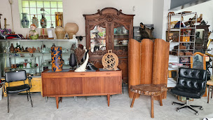 Photo n°8 de Le Meur Sylvain à Gaillefontaine (Magasin d'antiquités)