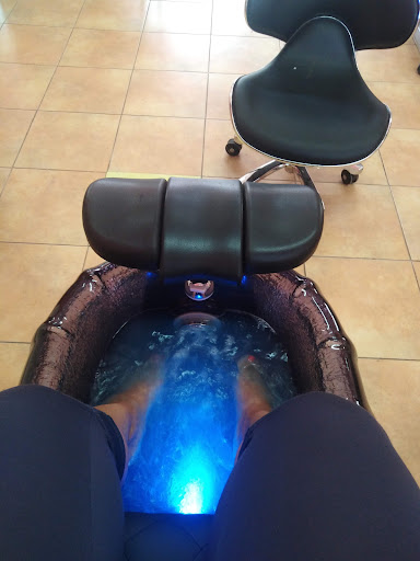 Evi Nails - Visual