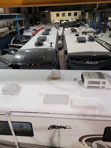 200StGeorge - Indoor RV, Boat, and Car Storage Gallery - Canada