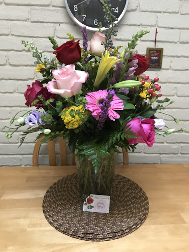 Broadway Floral & Gift Gallery - Thumbnail