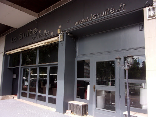 La Suite Lounge Gallery - France